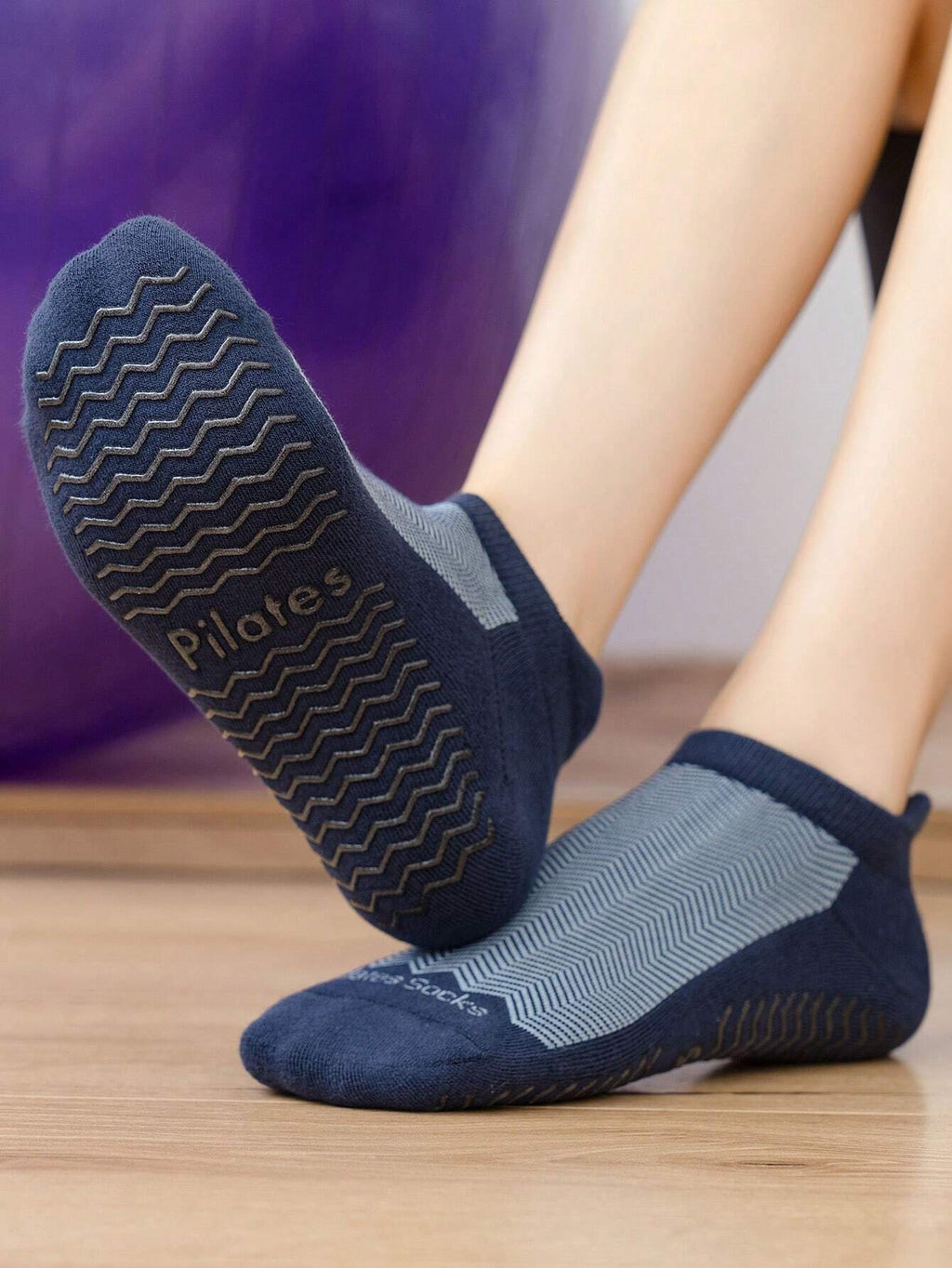 Pilate Socks