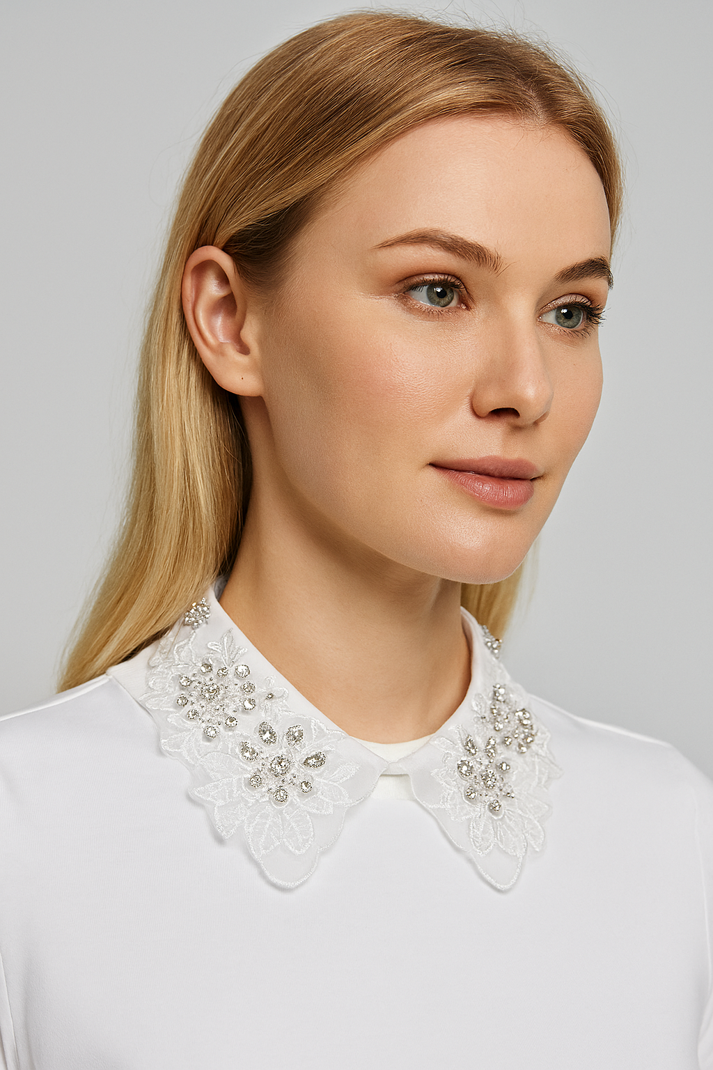 Handmade Rhinestone Lace Collar