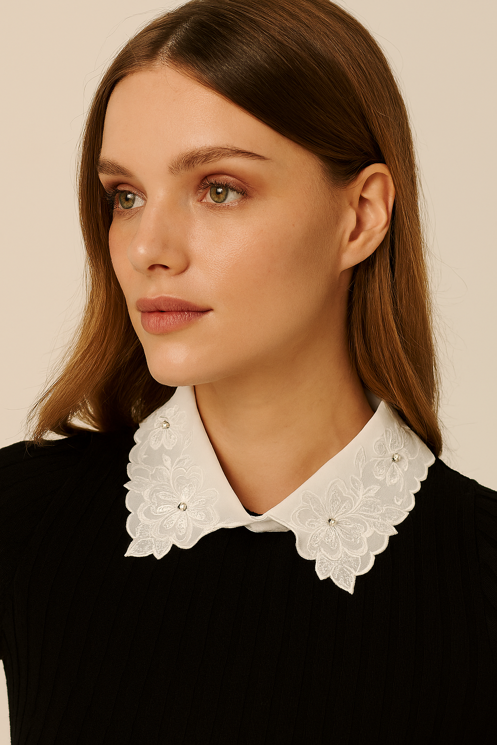 Floral Crystal Collar