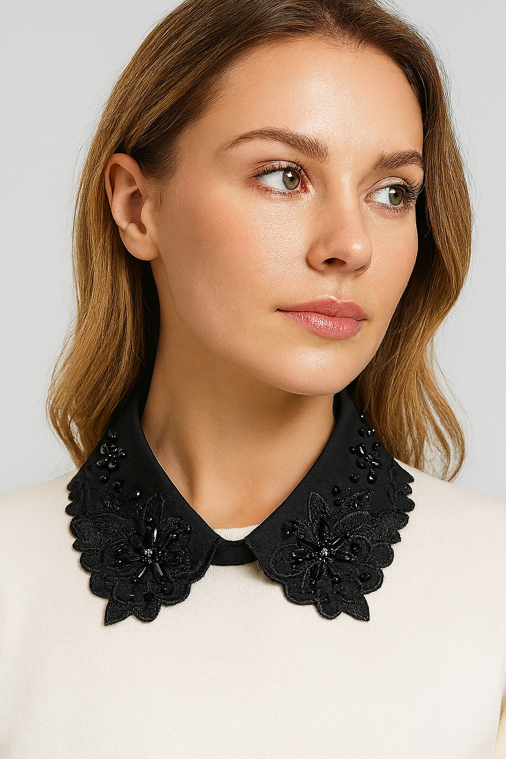 Floral Crystal Collar