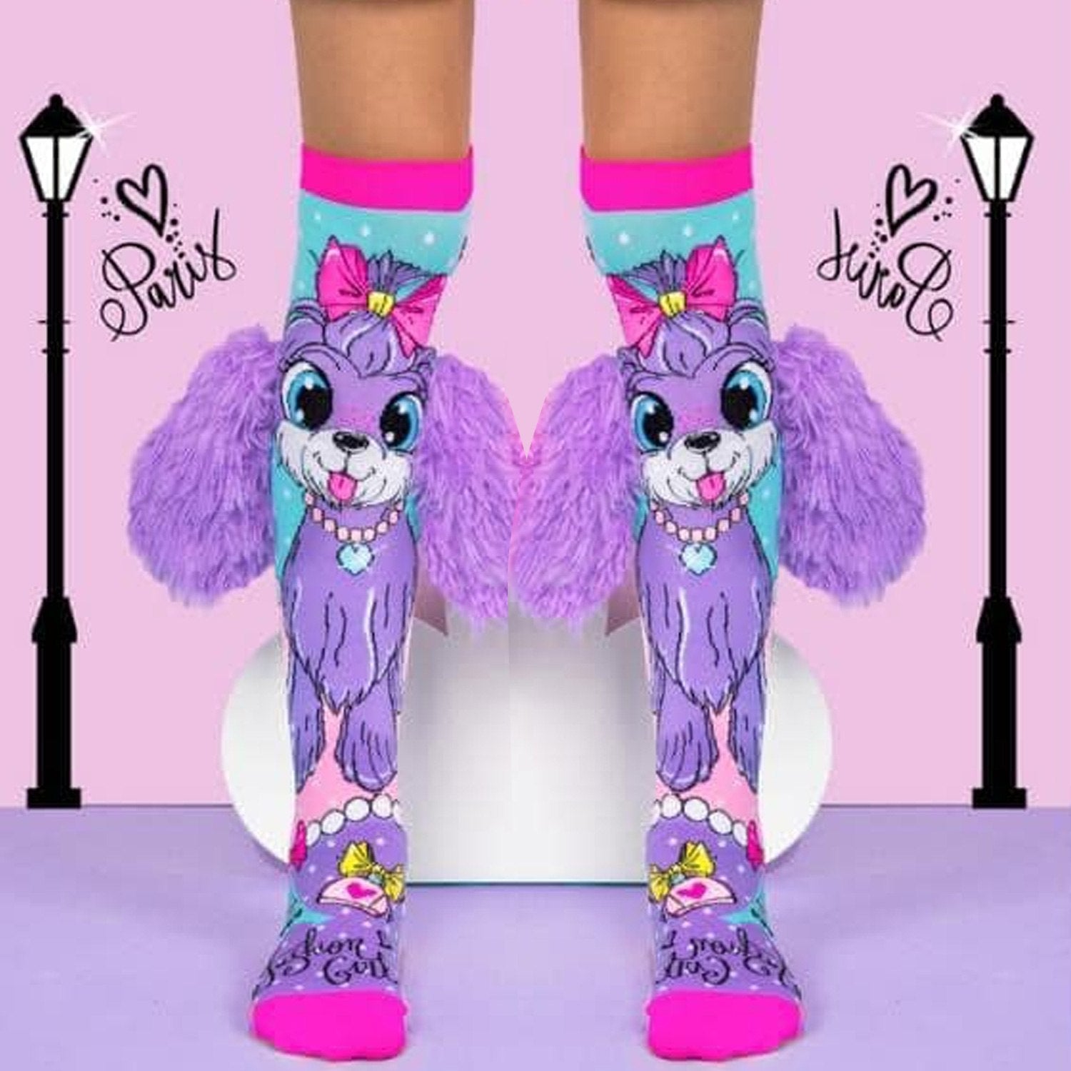 جوارب كريزي للأطفال والكبار