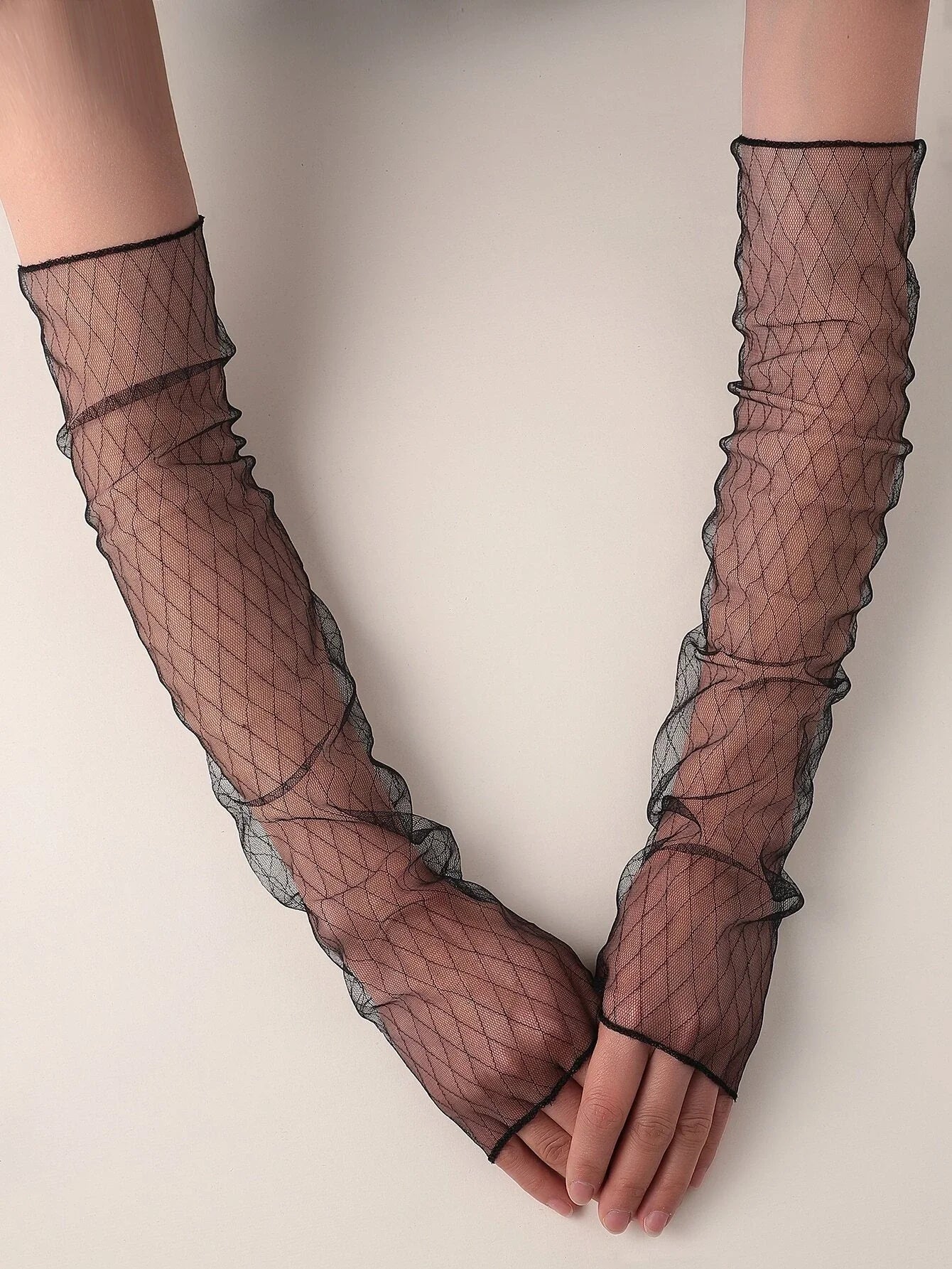 Net Decor Sleeves